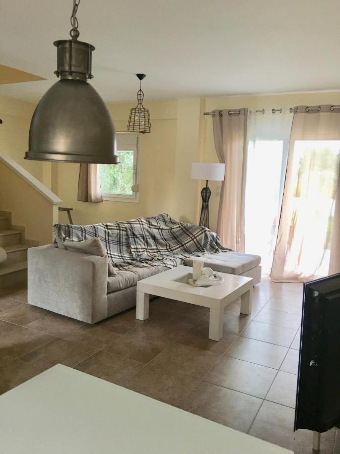 Pensjonat Modern House Afytos Zewnętrze zdjęcie