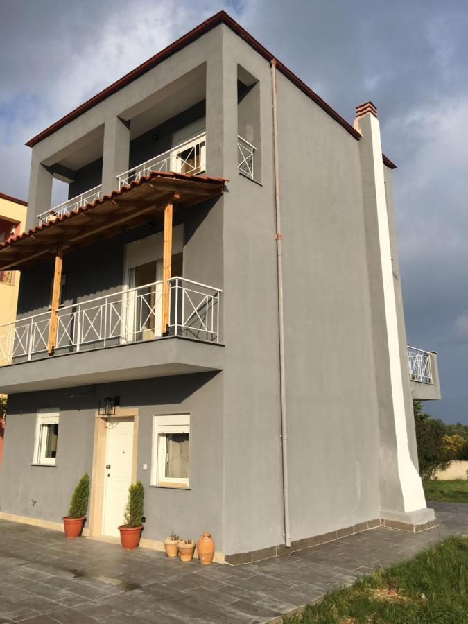 Pensjonat Modern House Afytos Zewnętrze zdjęcie